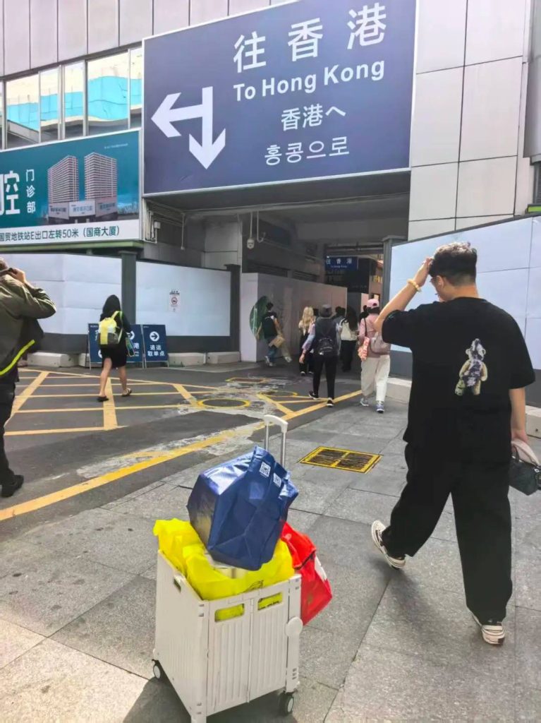 HK-Shenzhen Daily Route Optimization: Luohu/Futian to Sheung Wan & Kowloon Tong—Cost-Effective Shared Delivery